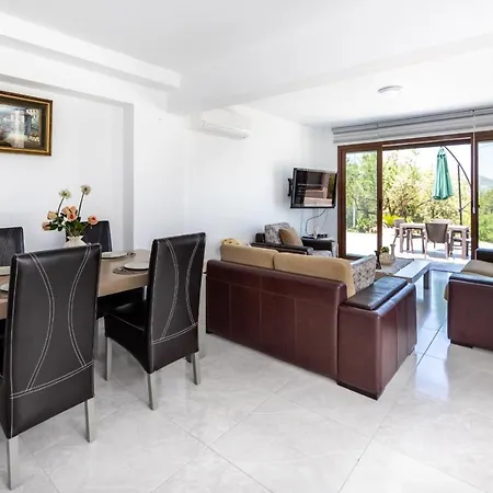 Bellapais Apartments Kyrenia  Exterior foto